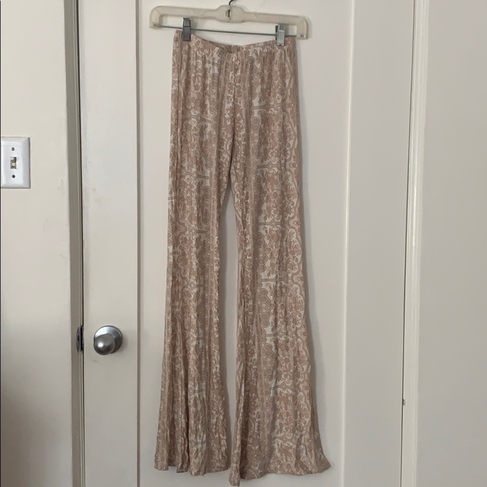 Novella Royale Janis Jersey Paisley Bells